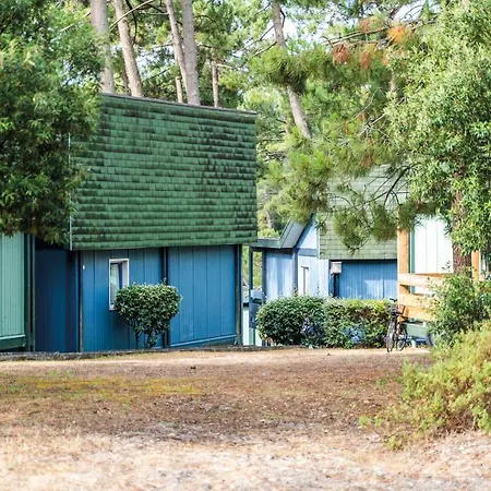 Hotell Les Cavales *