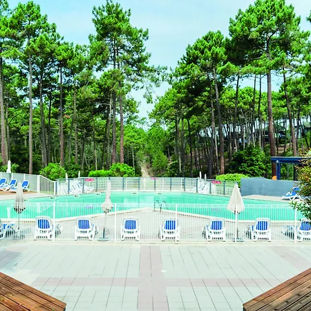 Les Cavales * Carcans