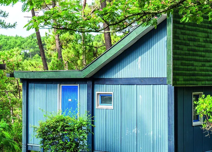 Les Cavales Szálloda