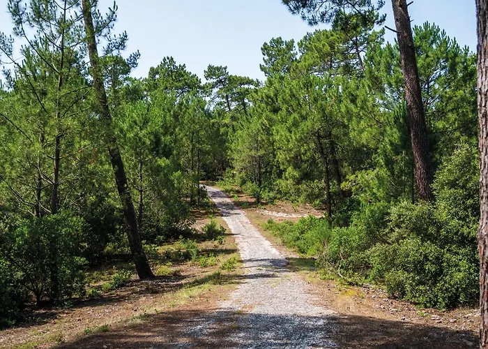 Hotel Les Cavales Carcans